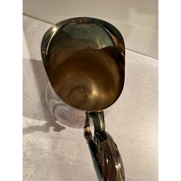 Vintage Oneida Silverplate Ice Water Pitcher with Ice Lip – Ornate Feet – Classi - Picture 6 of 8